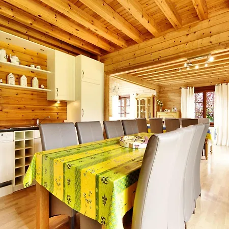 In With Terrace, Cleaning Included Chalet *