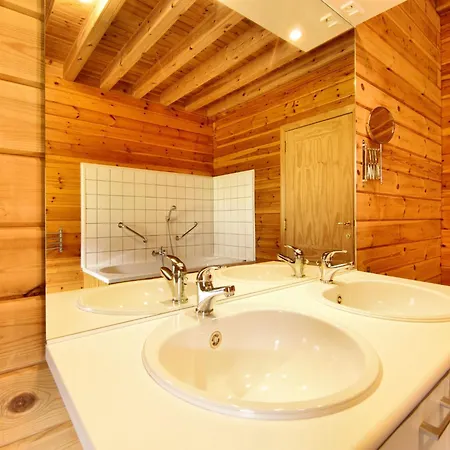 Chalet In With Terrace, Cleaning Included